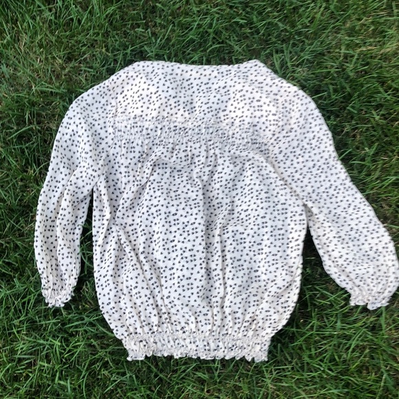 Max Studio tan and black heart 🖤 top - Picture 4 of 5